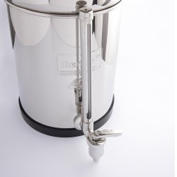 Robinet niveau d'eau inox Berkey® monté sur la cuve inférieure du Royal Berkey®