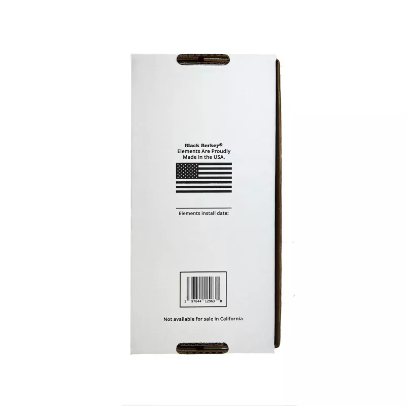 Boîte des éléments de purification Black Berkey®, face arrière avec le drapeau américain