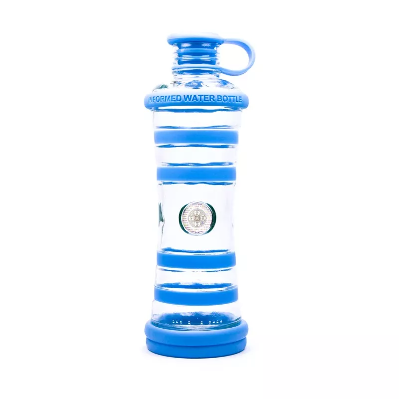 Bouteille i9 Relaxation bleue 650 ml, bouchon fermé, sur fond blanc