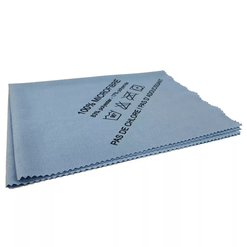 Microfibre inox Berkey® bleue, pliée, avec ses consignes de lavage imprimées